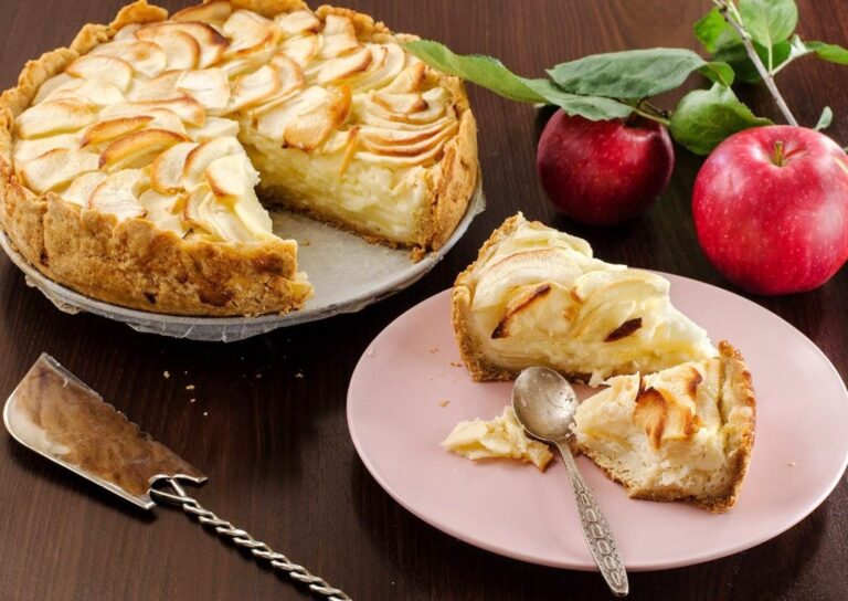 Начинка як смачний яблучний мармелад! Баварський яблучний торт: м’який, вологий та апетитний