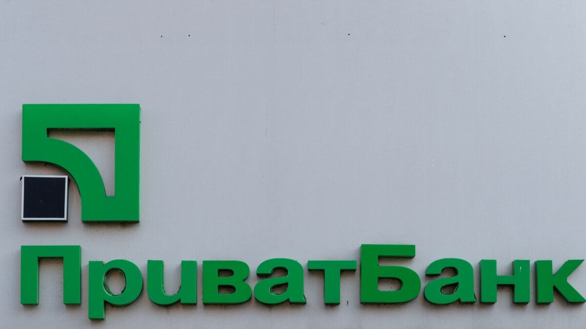 ПриватБанк не видає клієнтам валюту: через що виникла проблема, і як зняти гроші - today.ua