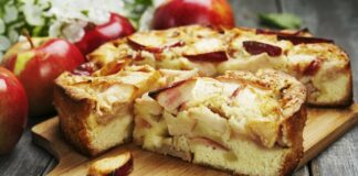 Шарлотка з яблуками із 4 інгредієнтів – найпростіший рецепт пирога, який завжди виходить - today.ua