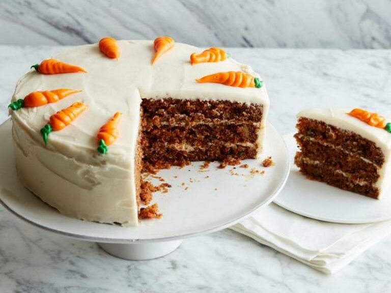 Морковь совсем не чувствуется: рецепт вкусного и простого торта из ходового осеннего овоща - today.ua