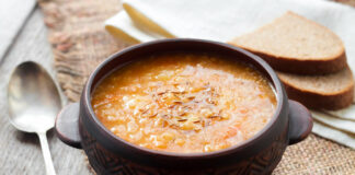 Традиційний український капустняк з пшоном: рецепт наваристого супу на м'ясному бульйоні - today.ua