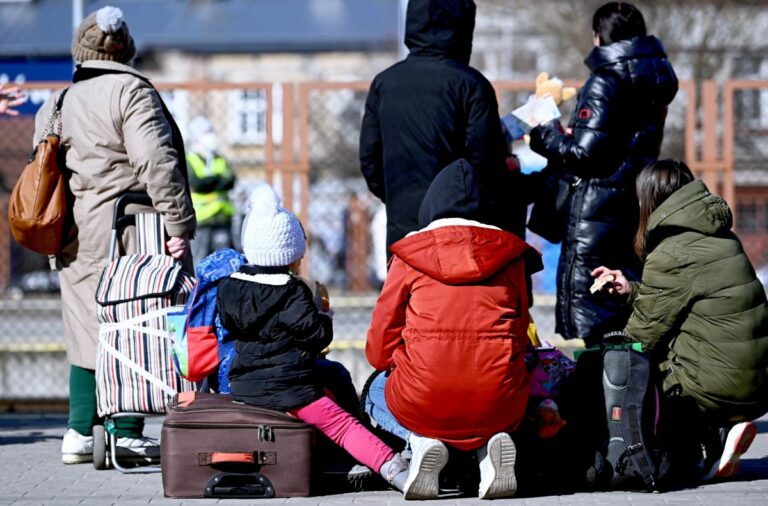 Украинских беженцев в Польше обяжут платить за предоставленное жилье: кого не коснется - today.ua