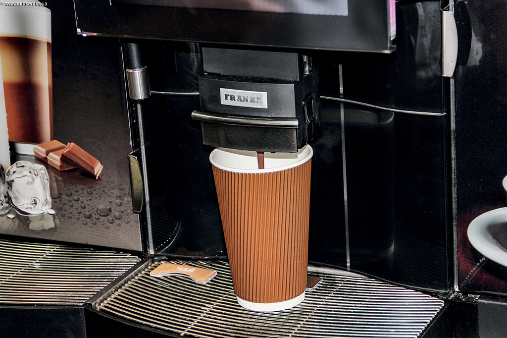 Експерти перевірили хот-доги та каву на АЗС: дивовижні результати - today.ua