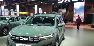 Паризький автосалон: Dacia Jogger став гібридом - today.ua