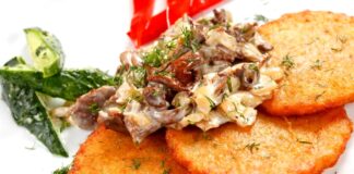 Деруны-бандуряники с грибами: рецепт старинного украинского блюда на обед - today.ua