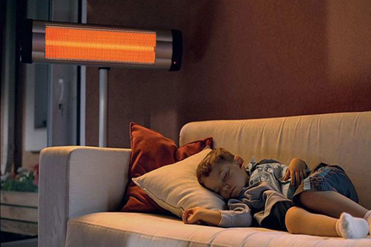 Украинцев призвали отключить вечером некоторые электроприборы: как избежать перебоев со светом