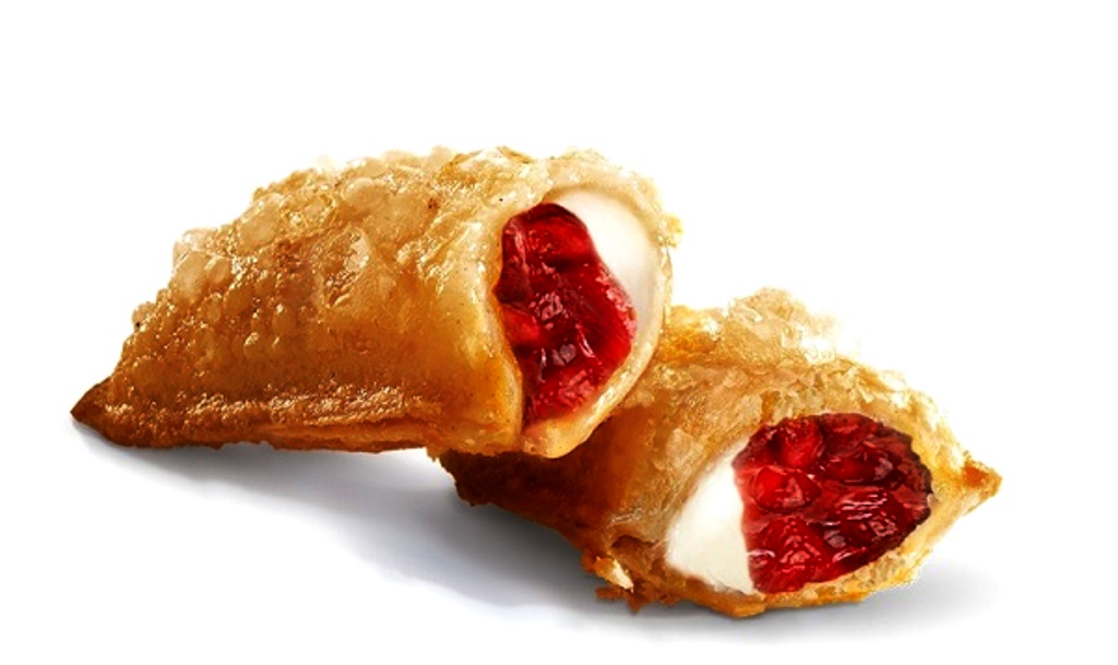 Пирожки с вишней как в McDonald's: рецепт хрустящего и сочного десерта к кофе или чаю