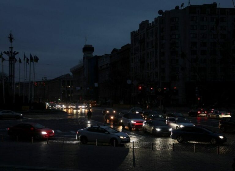 Предупреждение от Укрэнерго: сегодня вечером в Украине возможно отключение электричества - today.ua
