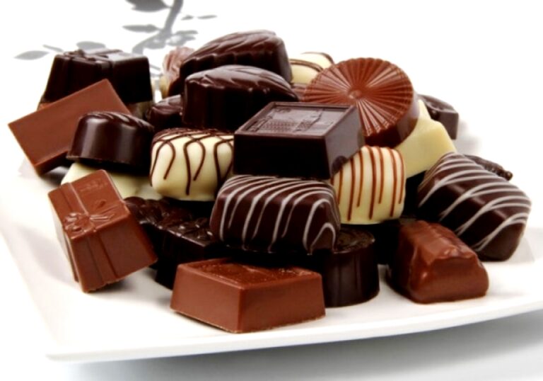 Домашні шоколадні цукерки: як приготувати десерт із чотирьох інгредієнтів - today.ua