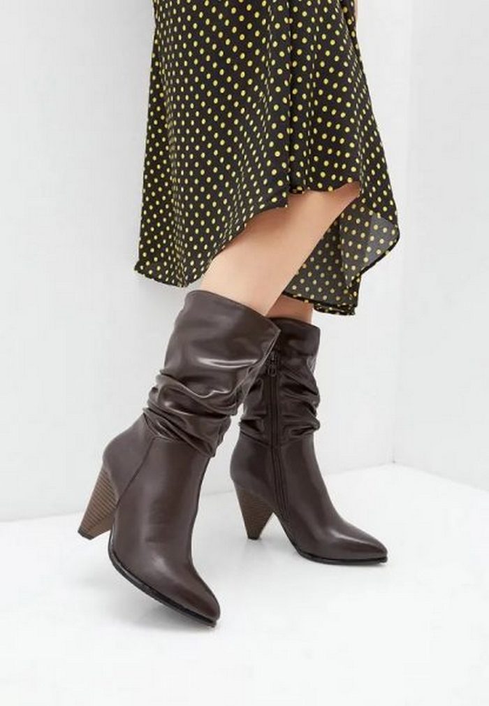 Названы пять моделей сапог, которые вышли из моды и испортят даже самый стильный образ - today.ua