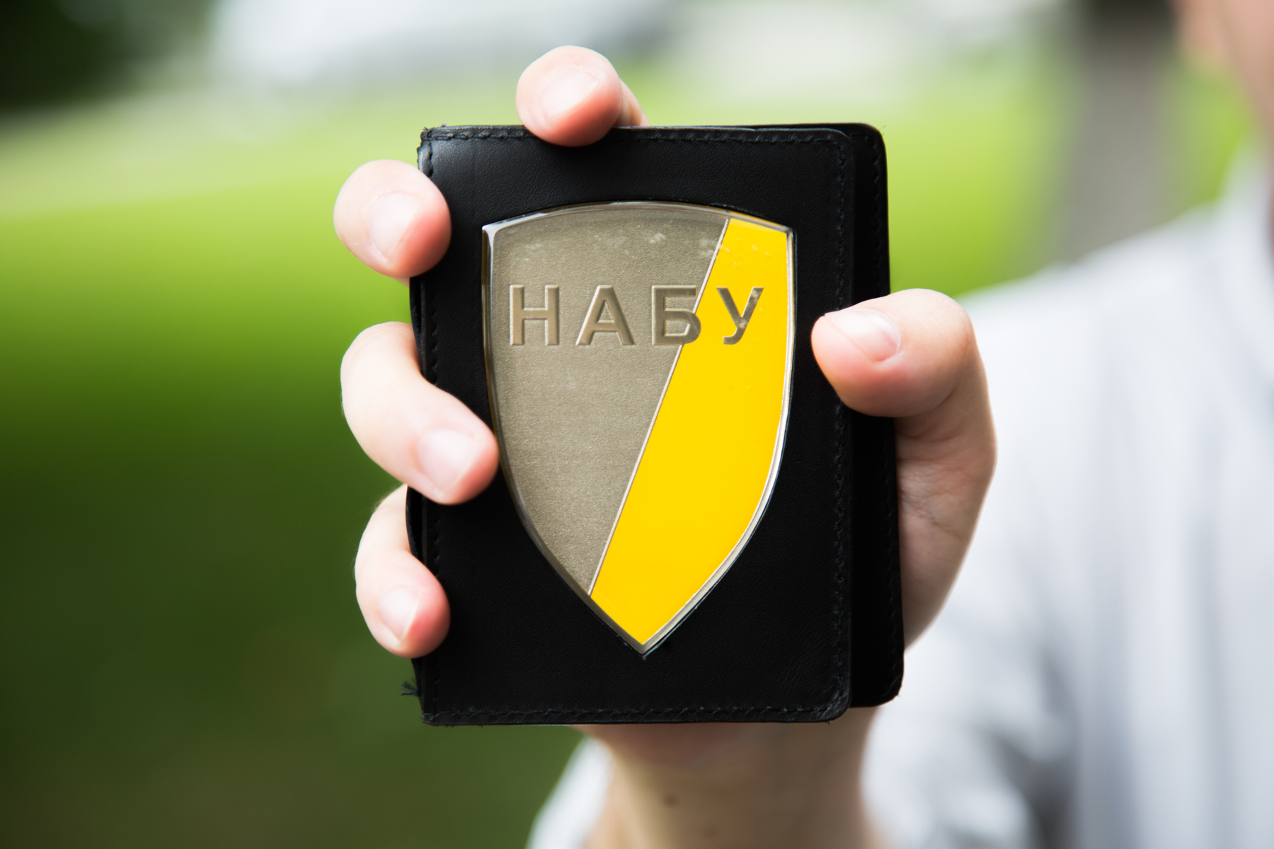 НАБУ подозревает высокопоставленных чиновников в махинациях с гуманитарной помощью: названы имена