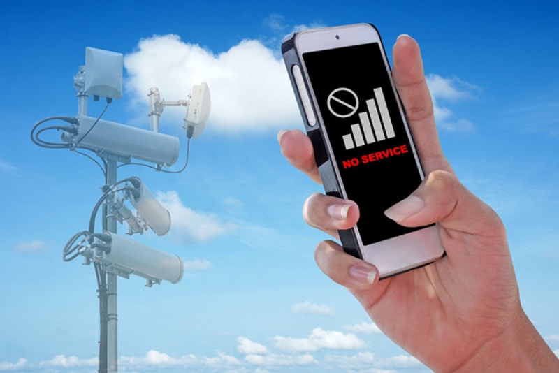 Киевстар, lifecell и Vodafone сообщили, почему во время отключений электроэнергии исчезают мобильная связь и интернет