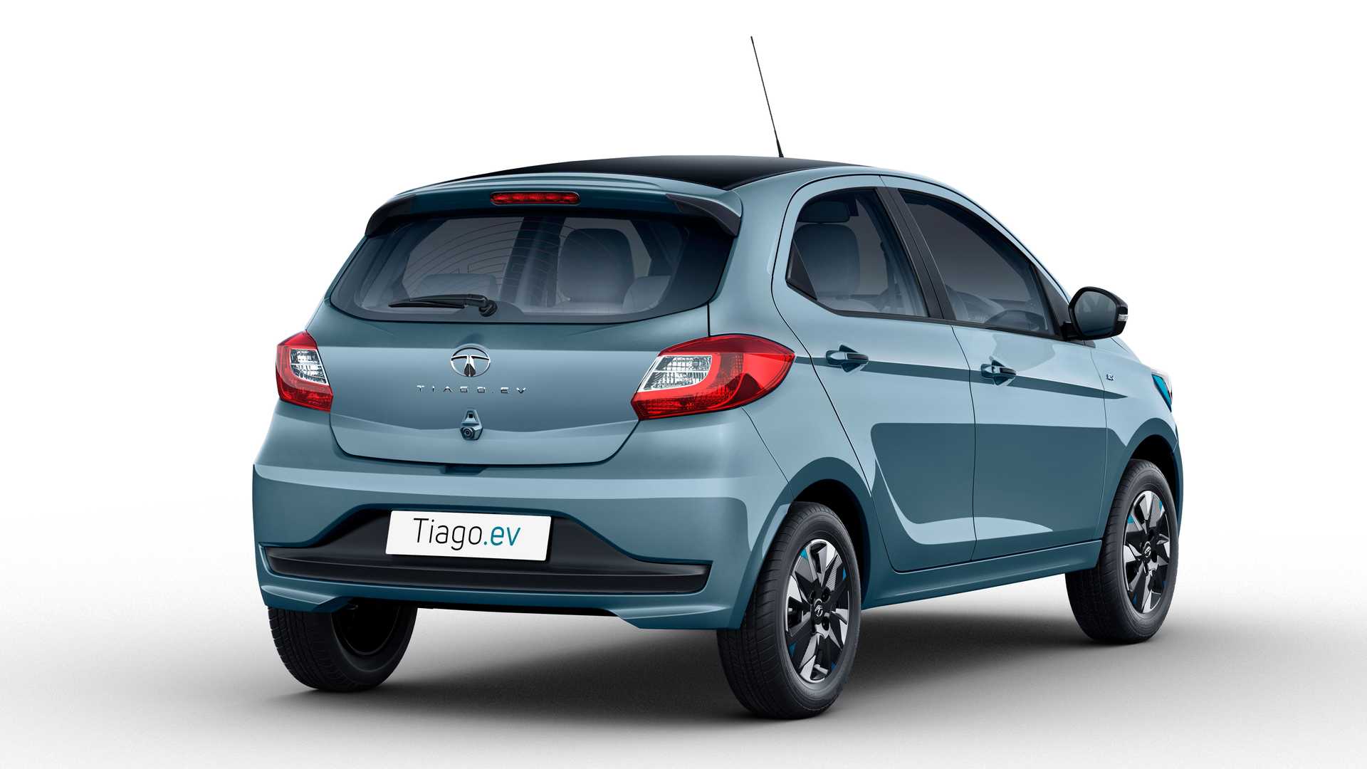 Tata представила электромобиль за 10 500 евро