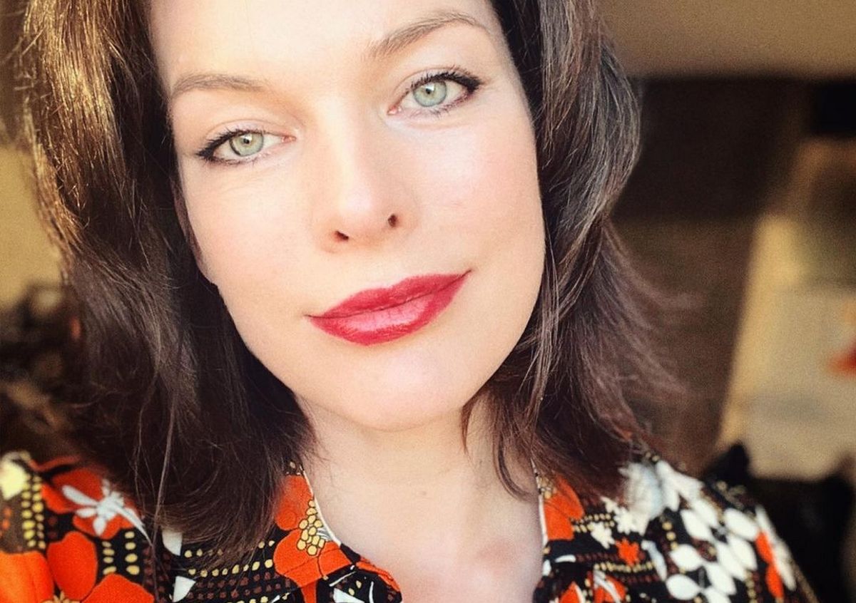 Я бы назвала это победой: уроженка Киева Милла Йовович показала всех своих дочерей на одном фото - today.ua