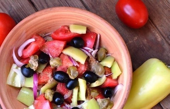 Тарталетки та салат по-туніськи: дві смачні страви без варіння та смаження