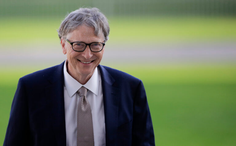 Билл Гейтс впервые станет дедушкой: 26-летняя дочь американского миллиардера сообщила о беременности - today.ua