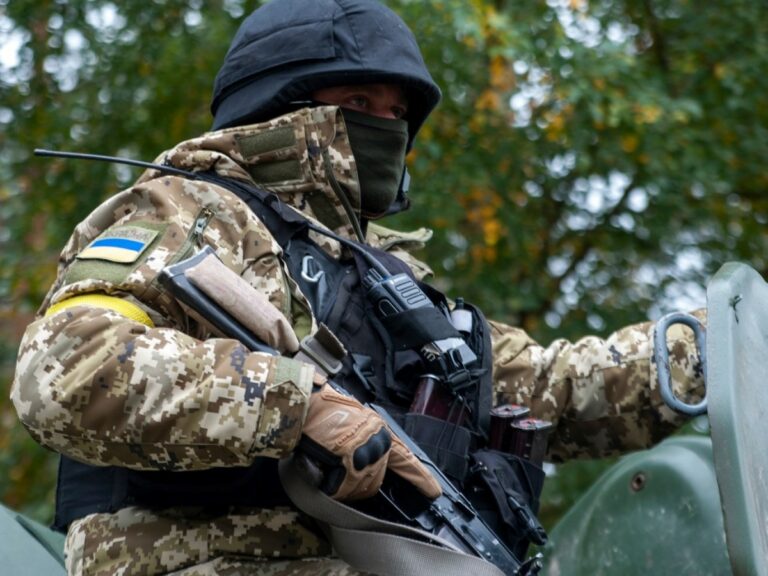 В Україні продовжили військовий стан та мобілізацію: кого призиватимуть до ЗСУ взимку 2022-2023 - today.ua