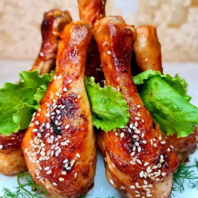 Куриные ножки в карамельном соусе: рецепт сочного мяса с румяной корочкой  