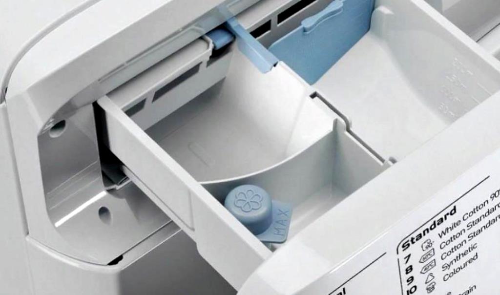 Як почистити лоток в пральній машині від залишків порошку та накипу: один дешевий засіб