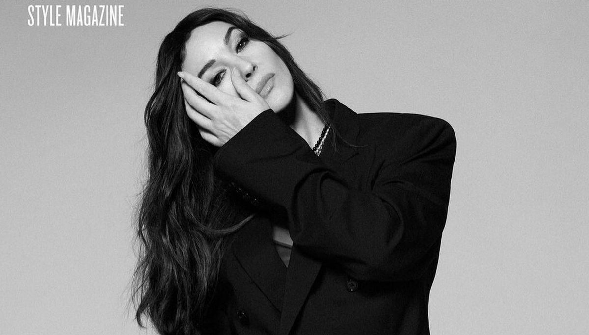 Всем бы такие ножки в 58 лет: Моника Беллуччи в платье с разрезами покорила красотой и молодостью - today.ua