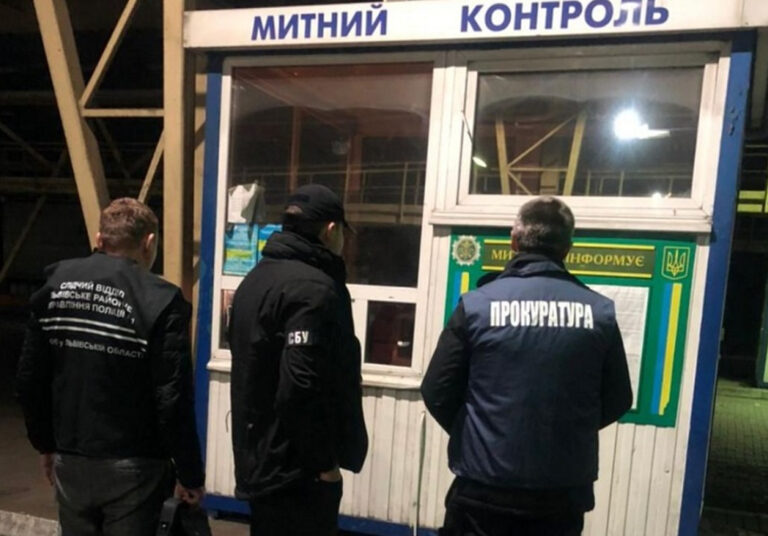 В Украине перекрыли канал контрабанды автозапчастей - today.ua