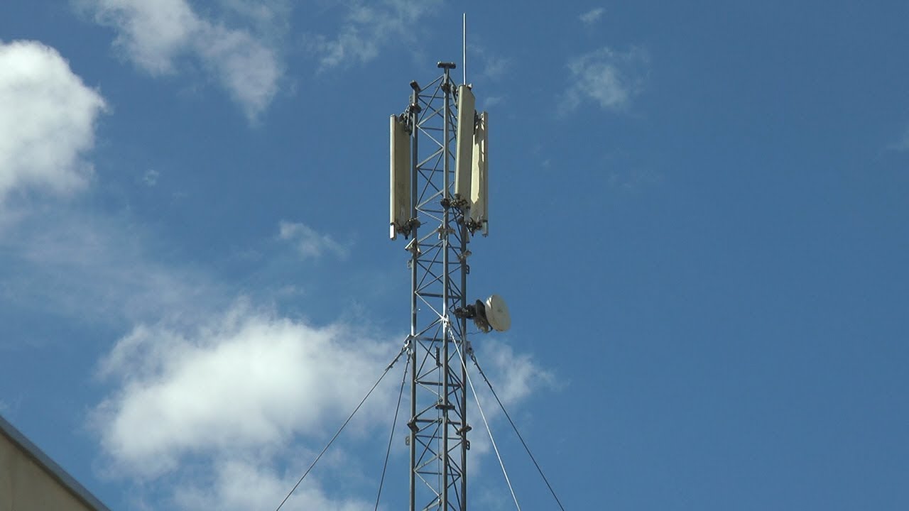 Мобильные операторы ограничили работу сервисов на фоне новой ракетной атаки: кто остался без связи - today.ua