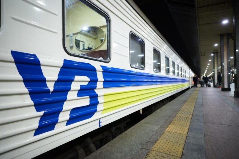 В Укрзалізниці розповіли, як курсуватимуть потяги у випадку блекауту - today.ua