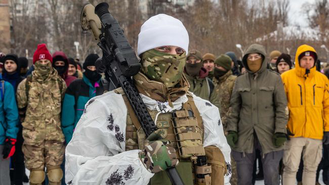 Після війни всі українці проходитимуть обов'язковий щорічний військовий вишкіл: деталі від уряду
