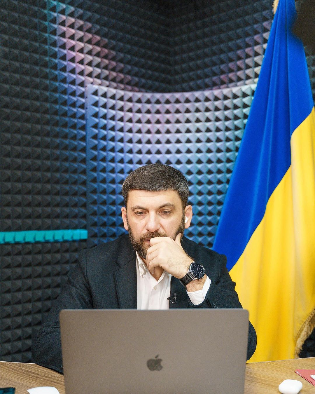 Інша людина: експрем'єр-міністр України Володимир Гройсман після схуднення здивував зовнішнім виглядом