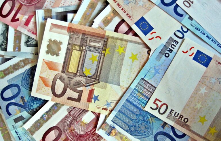 На 50 євро більше: як зміниться розмір виплат для українських біженців у Німеччині з 1 січня - today.ua