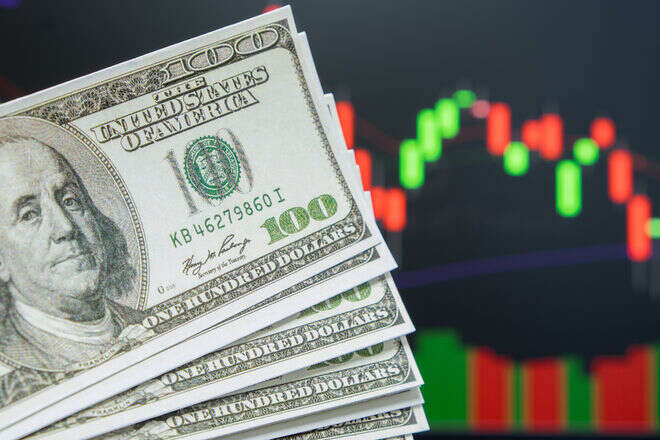 Загроза стабільності гривні: експерти спрогнозували, яким буде курс долара у 2023 році