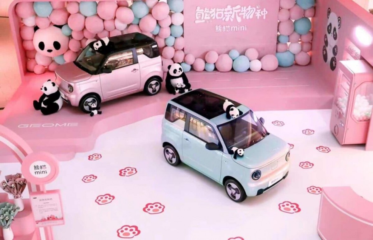 Стоит $5700: Geely представила электромобиль Panda Mini EV