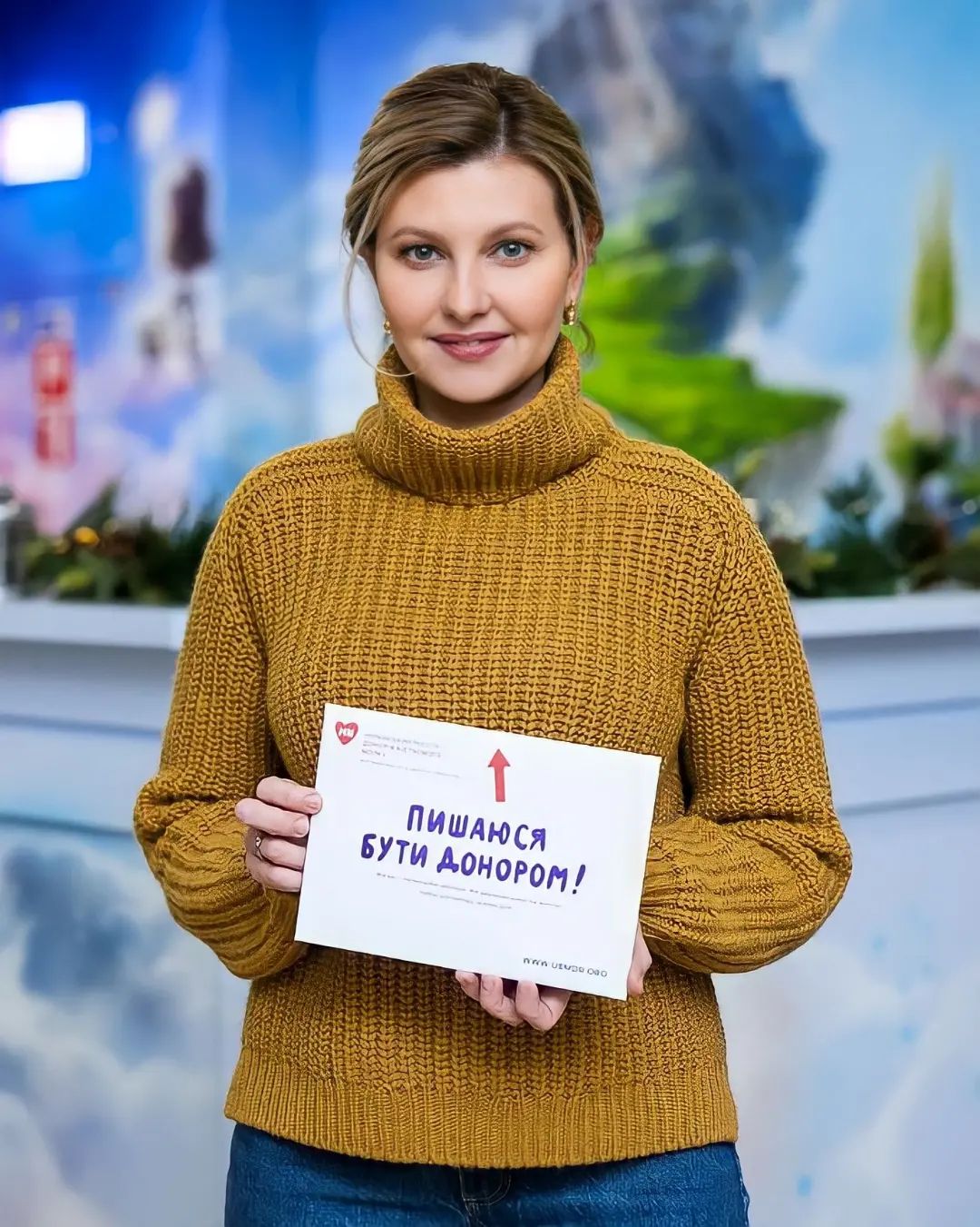 Елена Зеленская показала самый модный свитер будущего года