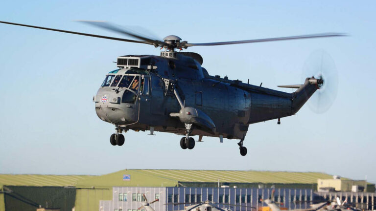 Украина получит британские военные вертолеты Sea King - today.ua