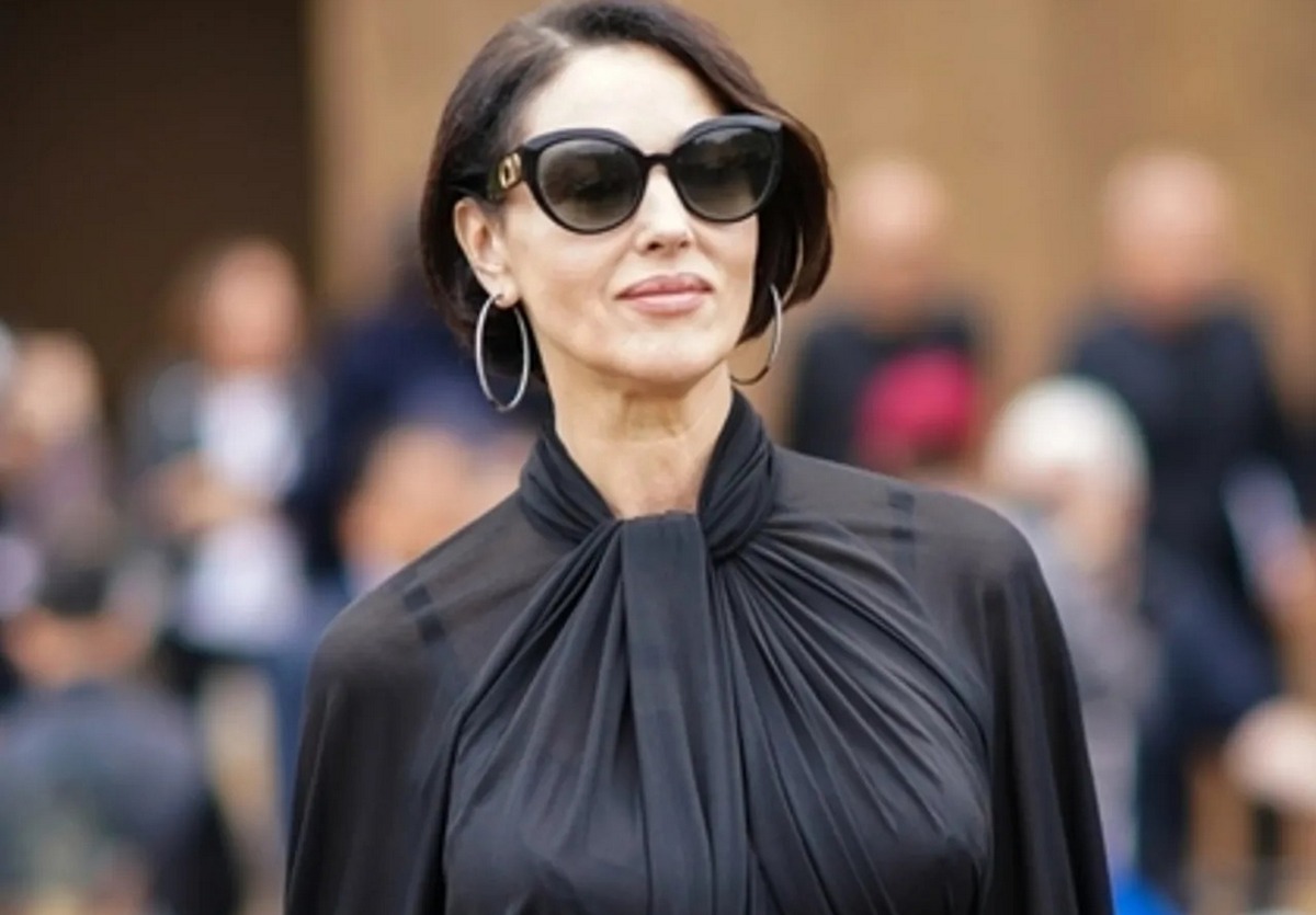 Как одеться женщине за 40 на вечеринку, корпоратив или свадьбу: 4 трендовых образов - today.ua