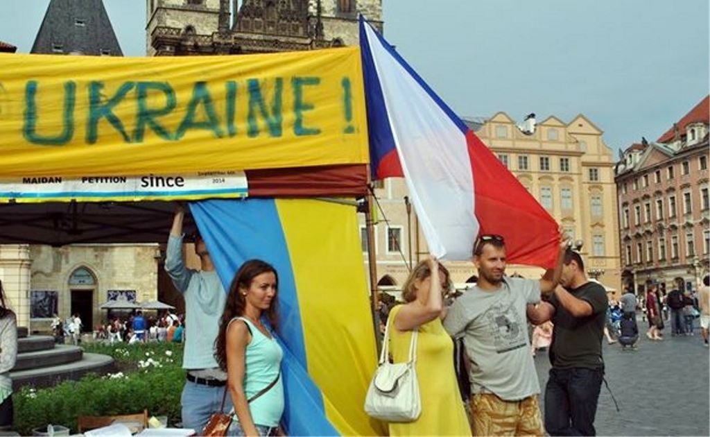 В Чехии готовятся к массовому отъезду украинских беженцев домой: стала известна причина