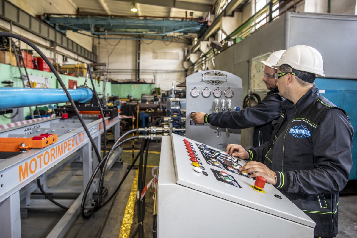 Названы самые востребованные и высокооплачиваемые профессии в Украине после войны