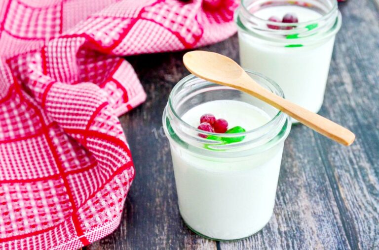 Не гірше, ніж у магазині: як приготувати домашній йогурт без закваски та йогуртниці - today.ua