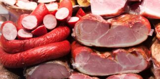 Цены на мясные продукты к новогоднему столу взлетели на десятки гривен - today.ua