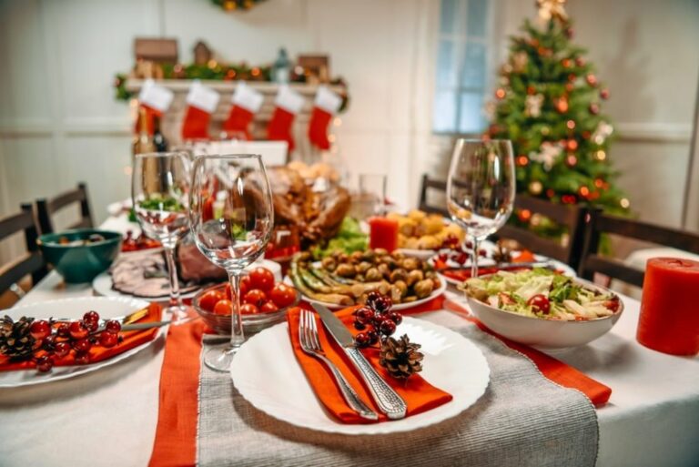 Новогодний стол в Украине и Польше: стало известно, где праздничные блюда обойдутся дешевле  - today.ua