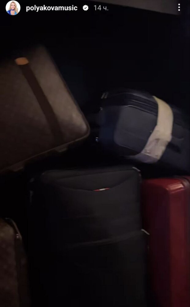 Люди, что этот мальчик делает!: Оля Полякова показала, чем занималась в отеле с молодым брюнетом - today.ua