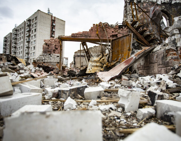 Украинцы получат компенсации за поврежденное оккупантами жилье: кому и сколько выплатят - today.ua