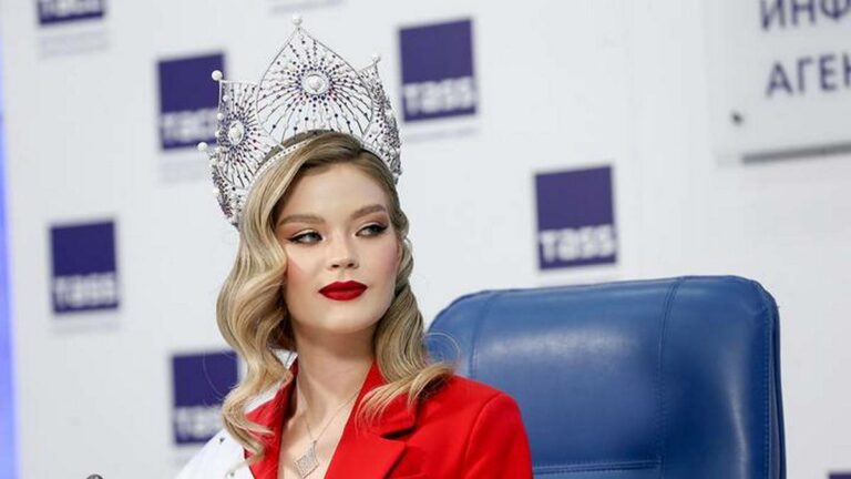 Як виглядає Анна Ліннікова, яка представляє Росію на конкурсі “Міс Всесвіт“ - today.ua