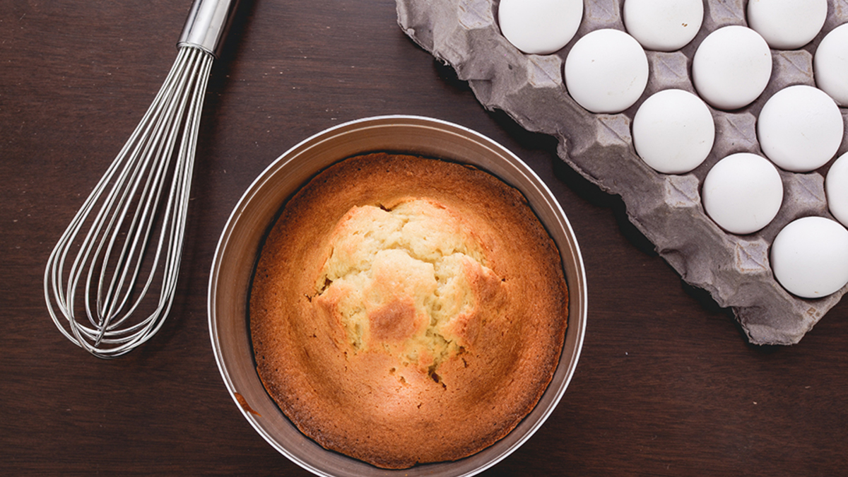 Чем заменить яйца в выпечке и сохранить структуру блюда: 8 простых и дешевых продуктов