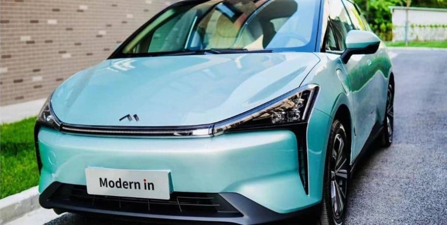 В Китае появился конкурент кроссоверу Tesla Model Y: фото - today.ua