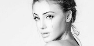 “Мисс Украина 2019“ топлес и в стрингах сделала шпагат в воздухе: видео - today.ua