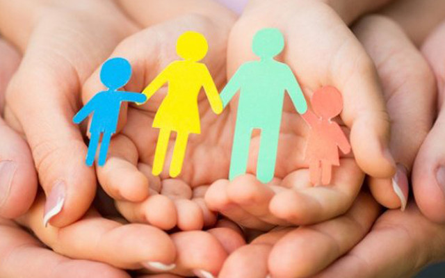 В Україні сім'ї з дітьми можуть зареєструватися на нову допомогу у “Дії“: які виплати можна отримати
