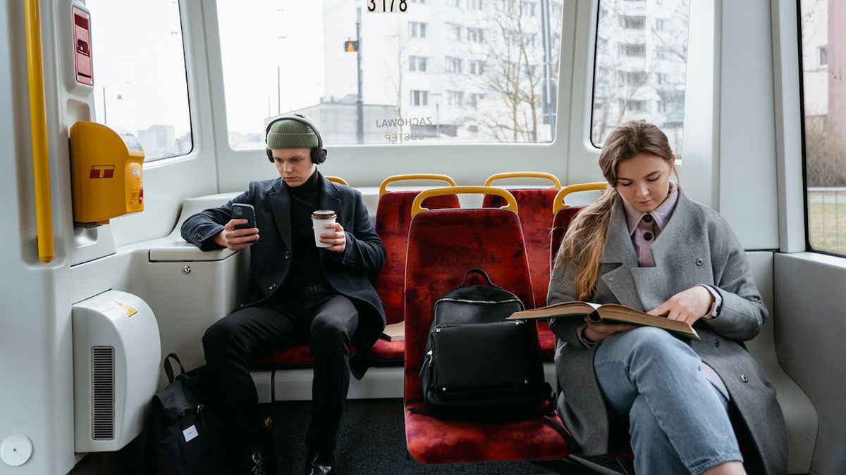 У Німеччині з'явиться пільговий місячний проїзний: якою буде його вартість для українських біженців - today.ua