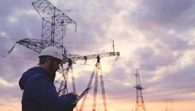 Укрэнерго снизило лимиты на подачу электроэнергии ряду областей: где не будет света