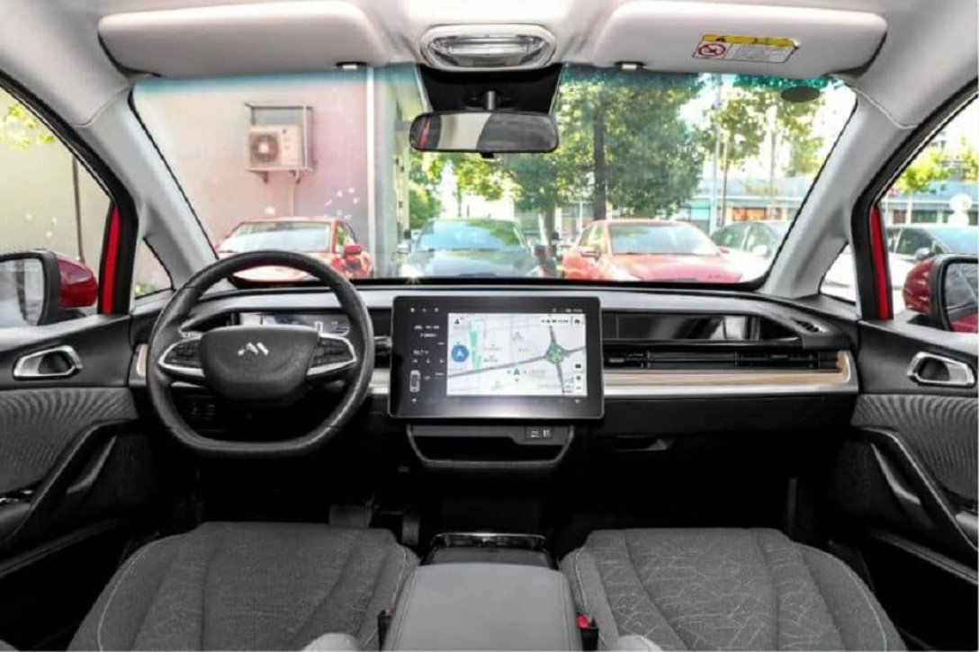 В Китае появился конкурент кроссоверу Tesla Model Y: фото В Китае появился конкурент кроссоверу Tesla Model Y: фото - today.ua